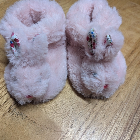 Pink Baby Bunny Rabbit Slippers - Picture 2 of 5